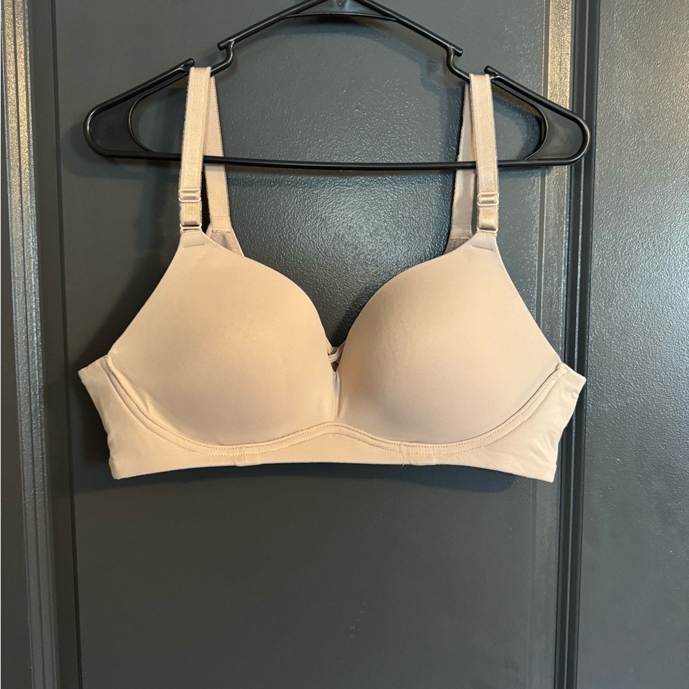 Torrid 40 B Dream Wire-Free Push Up Bra